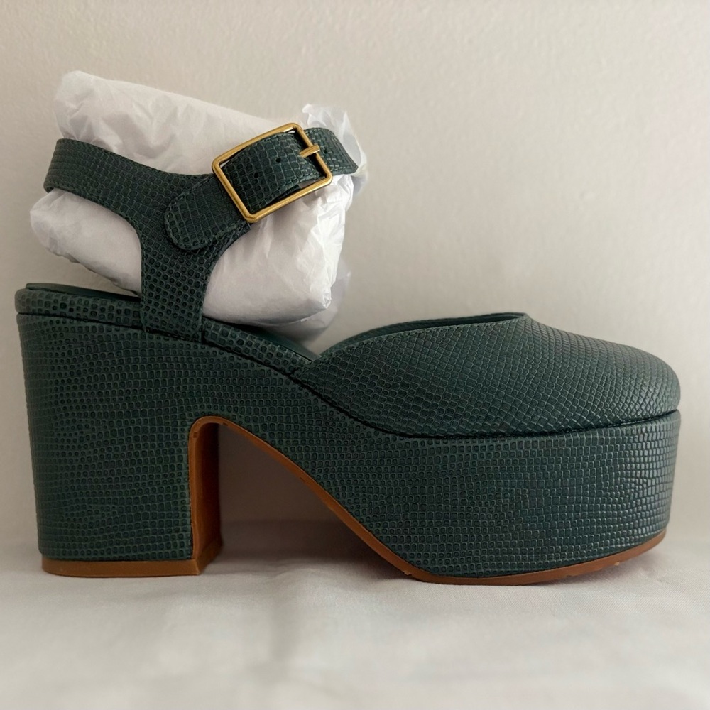 Charlotte Stone Astrid Emerald Platform Sandals Size 9